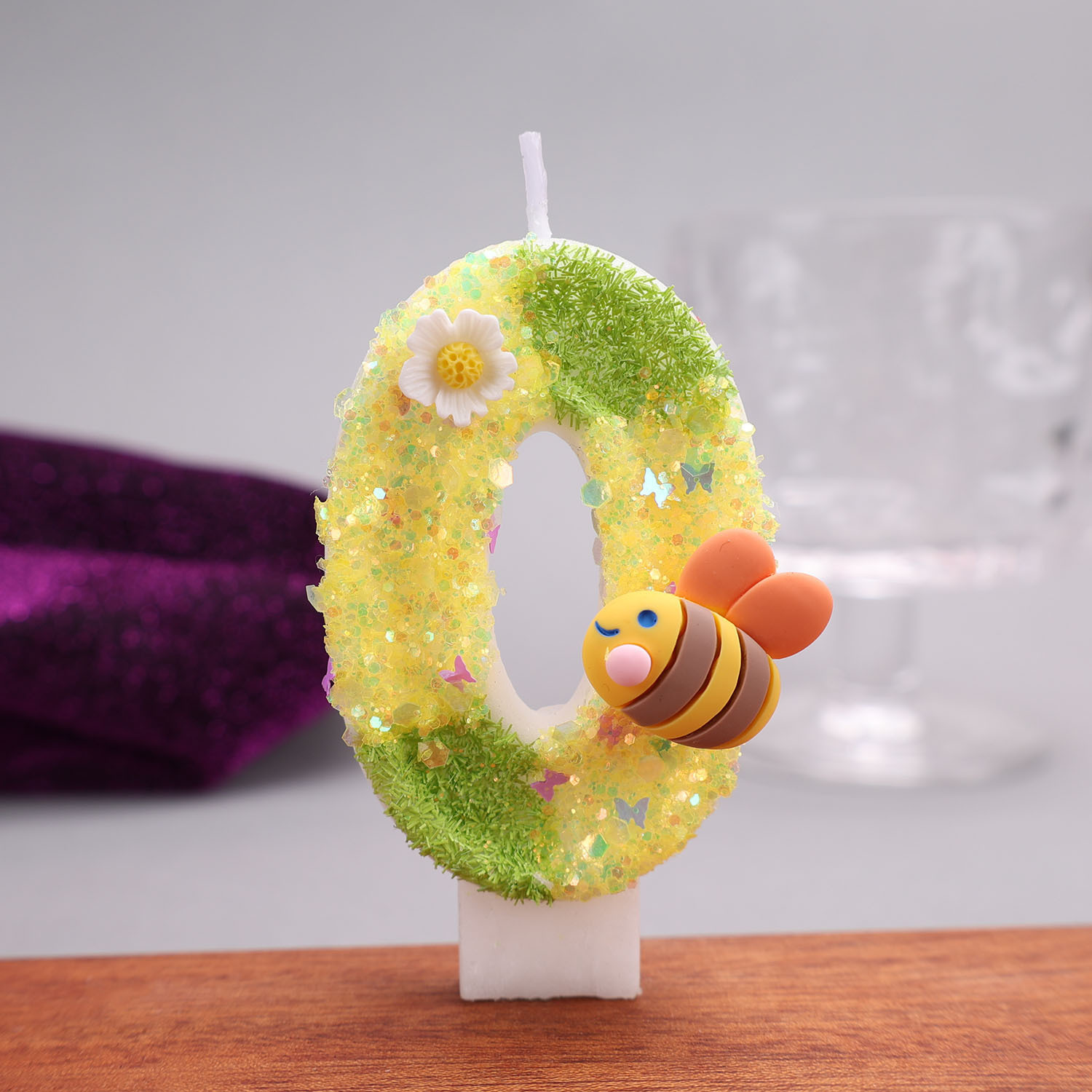 Yellow-Green Digital Candles,  - Silk Candle 评论和价格
