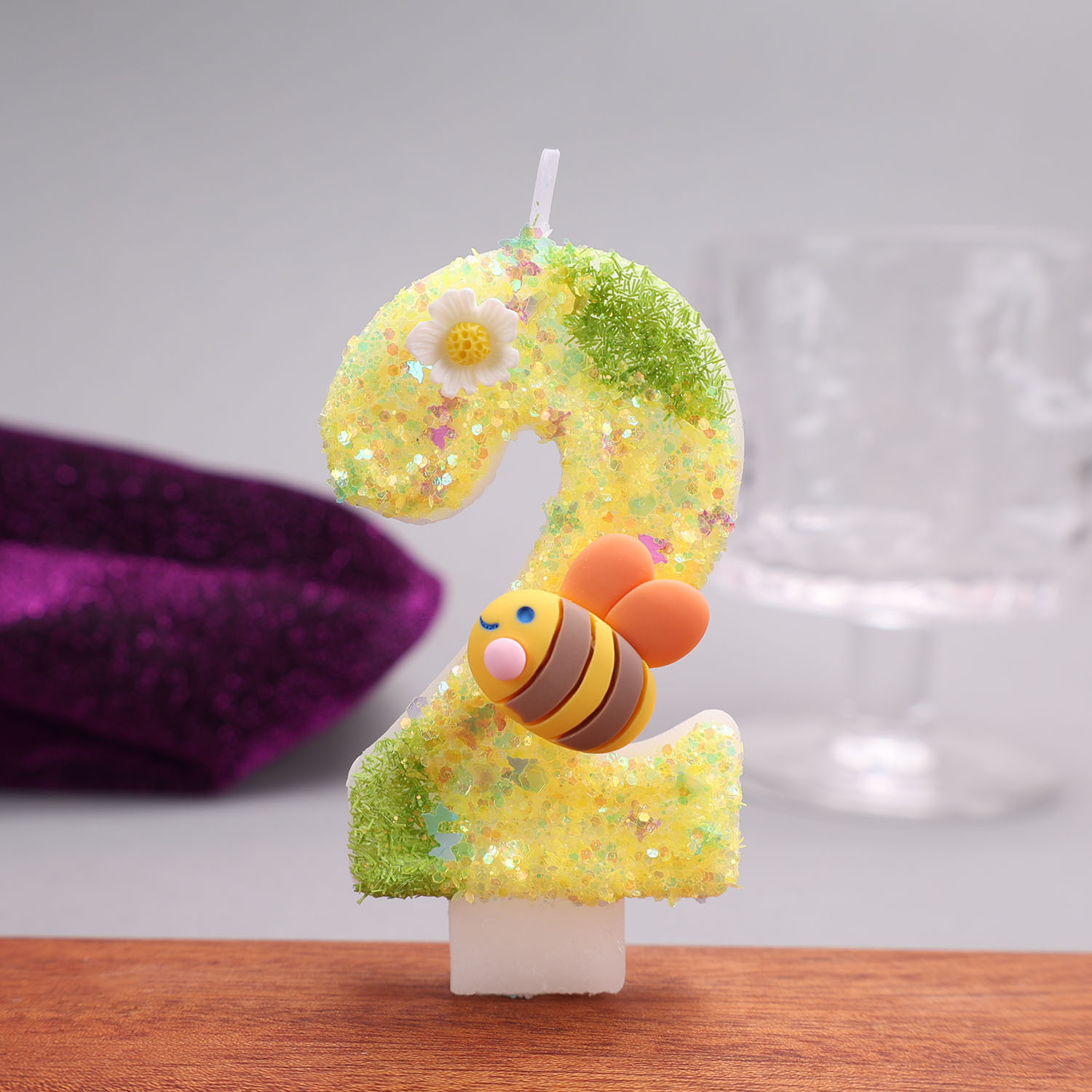Yellow-Green Digital Candles,  - Silk Candle 评论和价格