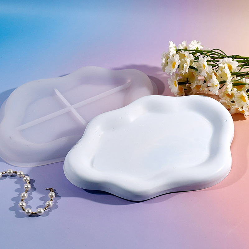 Irregular Cloud Shape Tray Sil - Candle Molds 评论和价格